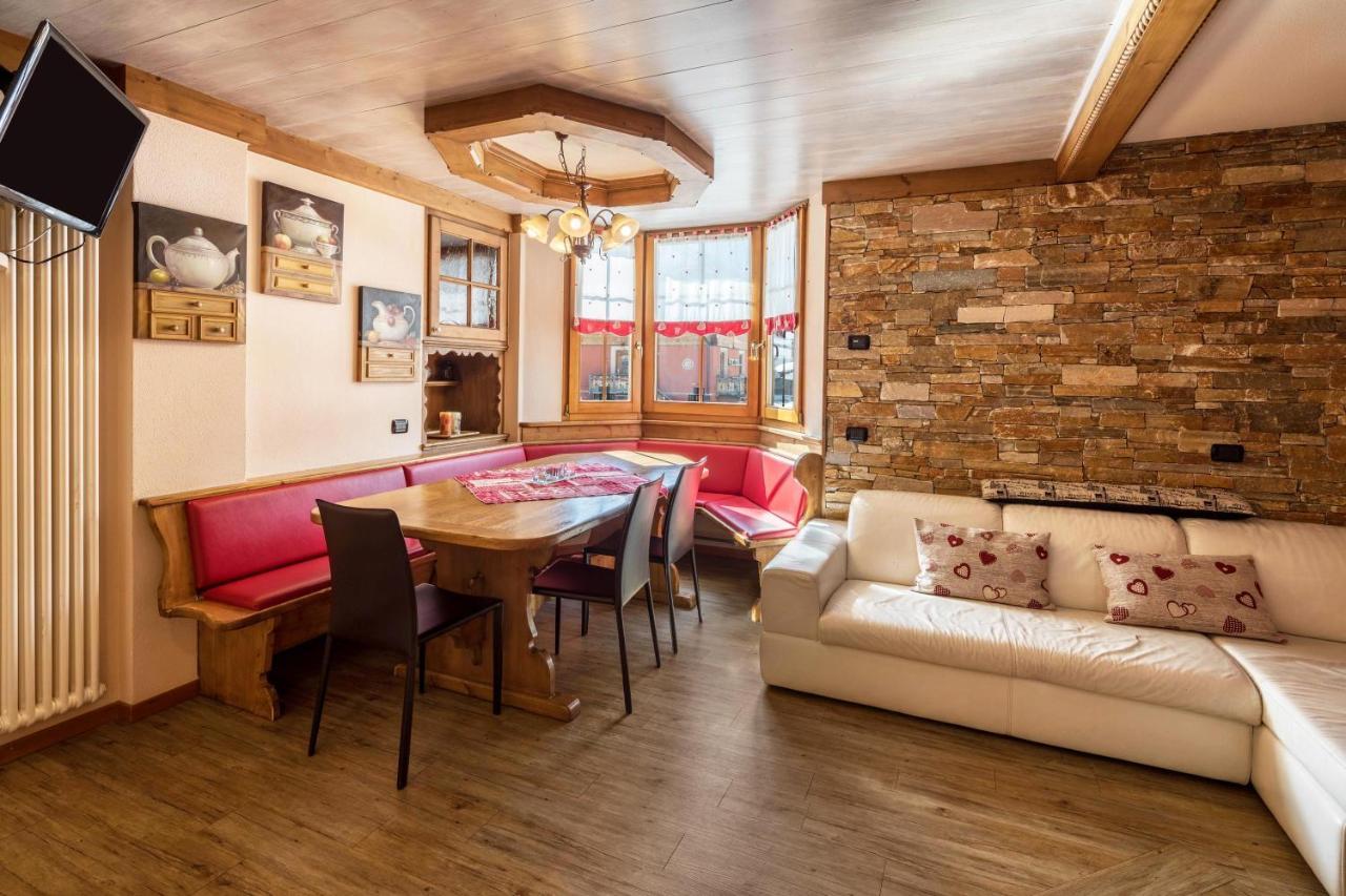 Sirio - Casa Azzurra Primo Piano Apartman Livigno Kültér fotó