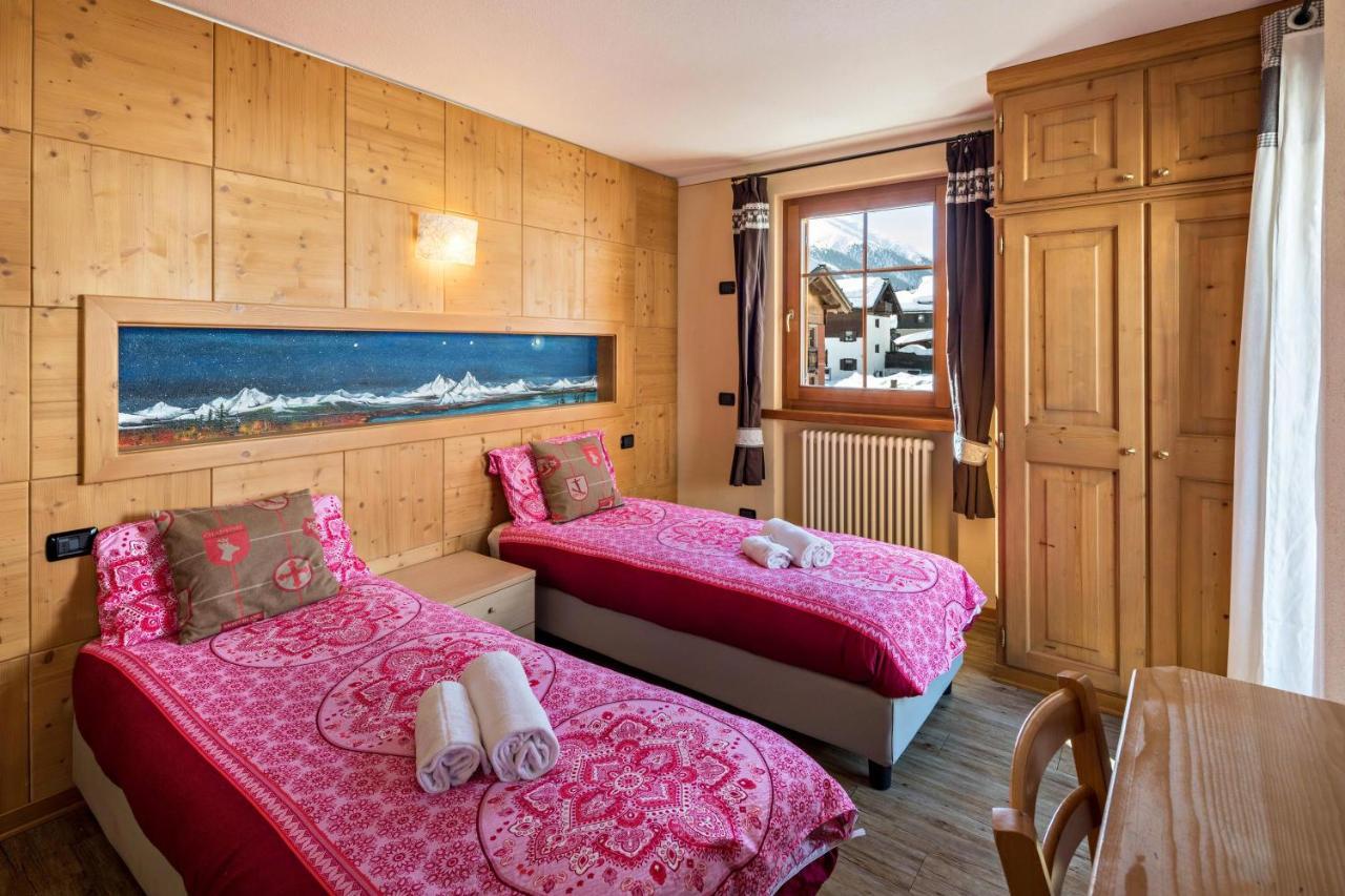 Sirio - Casa Azzurra Primo Piano Apartman Livigno Kültér fotó